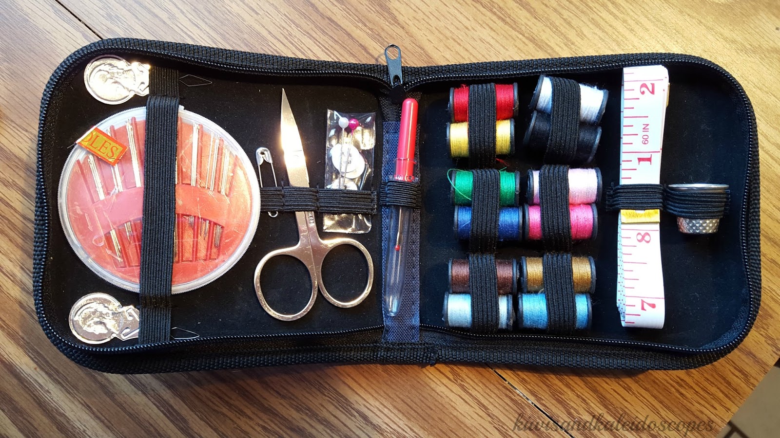 . Quick Stitch Sewing Kit