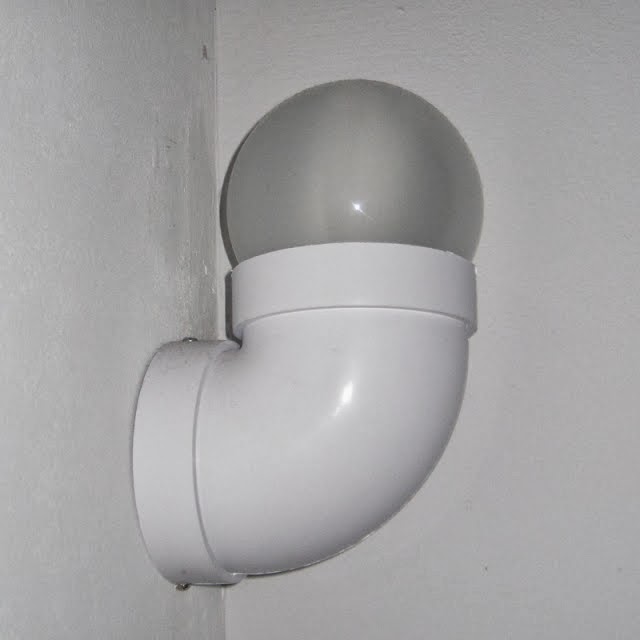 Ma poubelle est un Jardin l'Ampoule usagée, des idées lumineuses pour