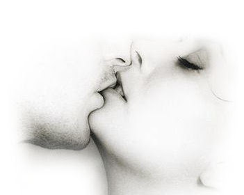 5 Reasons You Need More Frequent Kissing