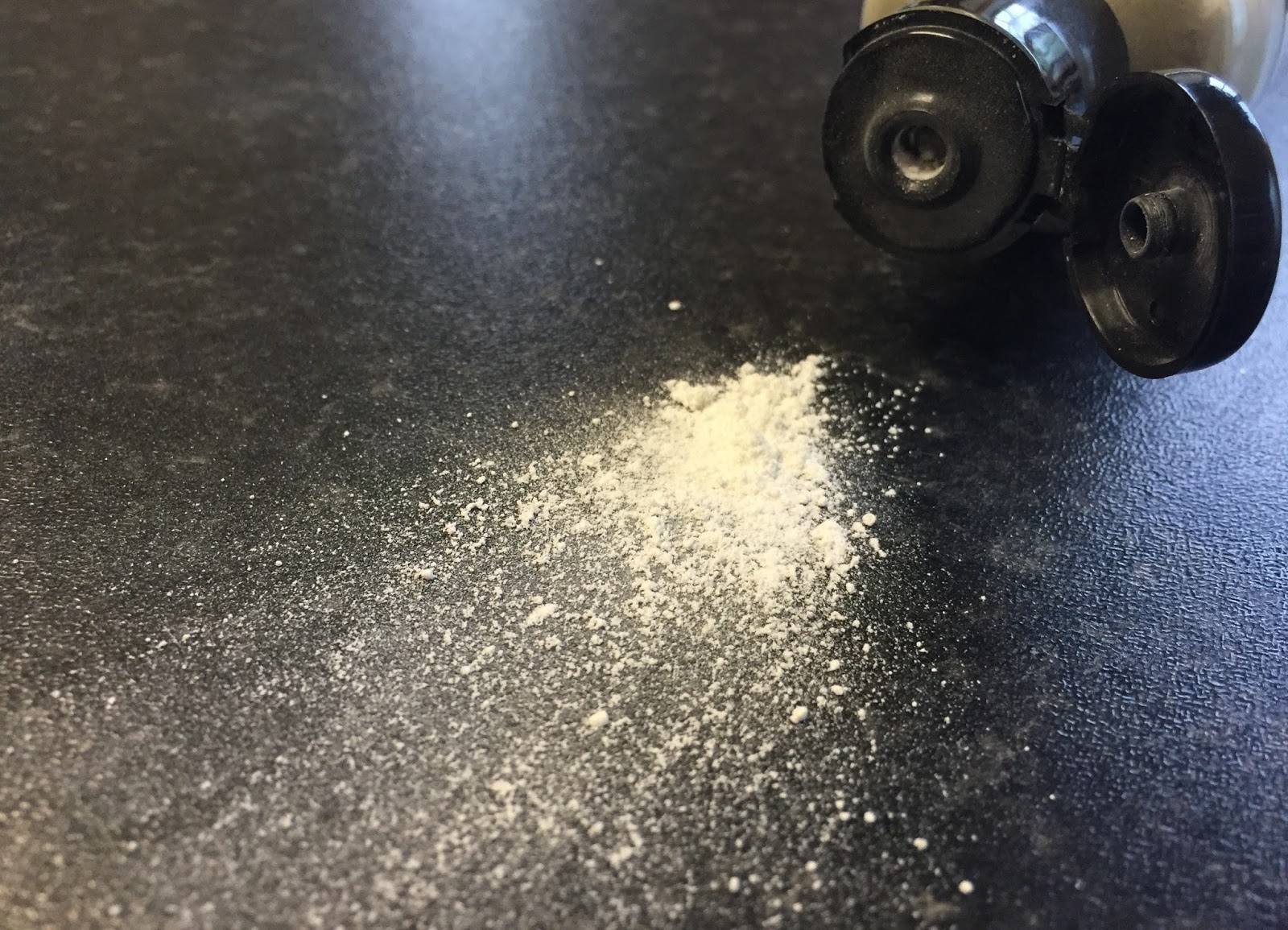 All Things Lush UK Dirty Dusting Powder