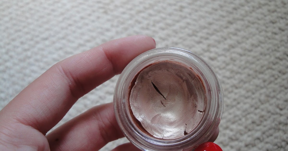 Lifestyle and Beauty Through the Eyes of a Makeup Addict Revive Dried