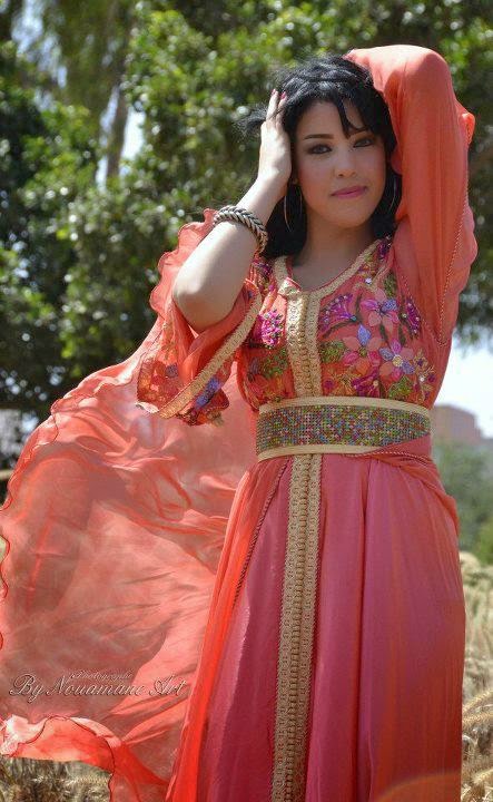 caftan rose moderne