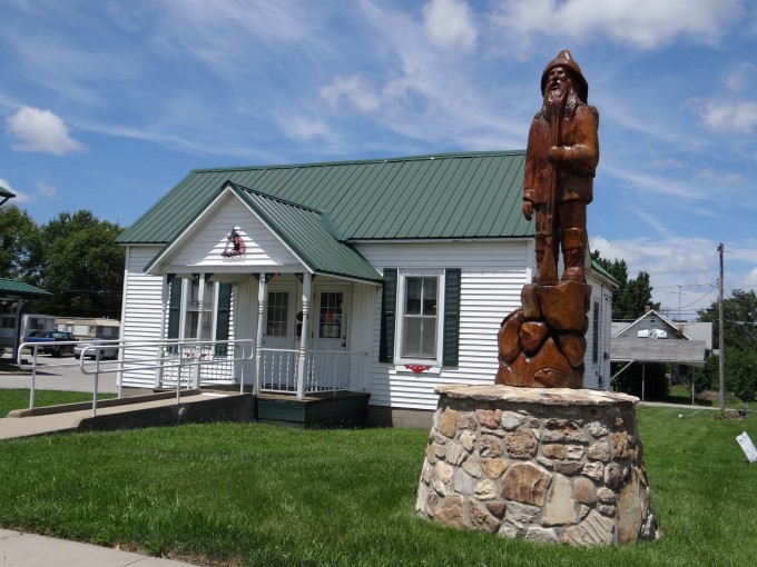 Walkabout With Wheels Blog A Walk Around Downtown Owensville, Missouri