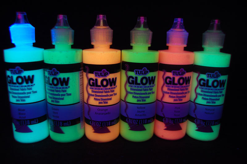 Glow paint