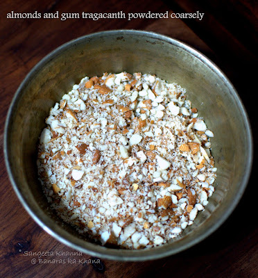crushed almonds
