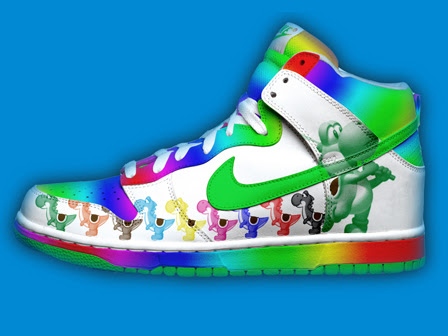 nike dunks yoshi