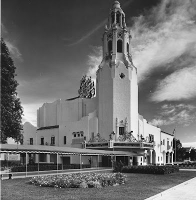 blog+Carthay+Circle+Theatre.JPG