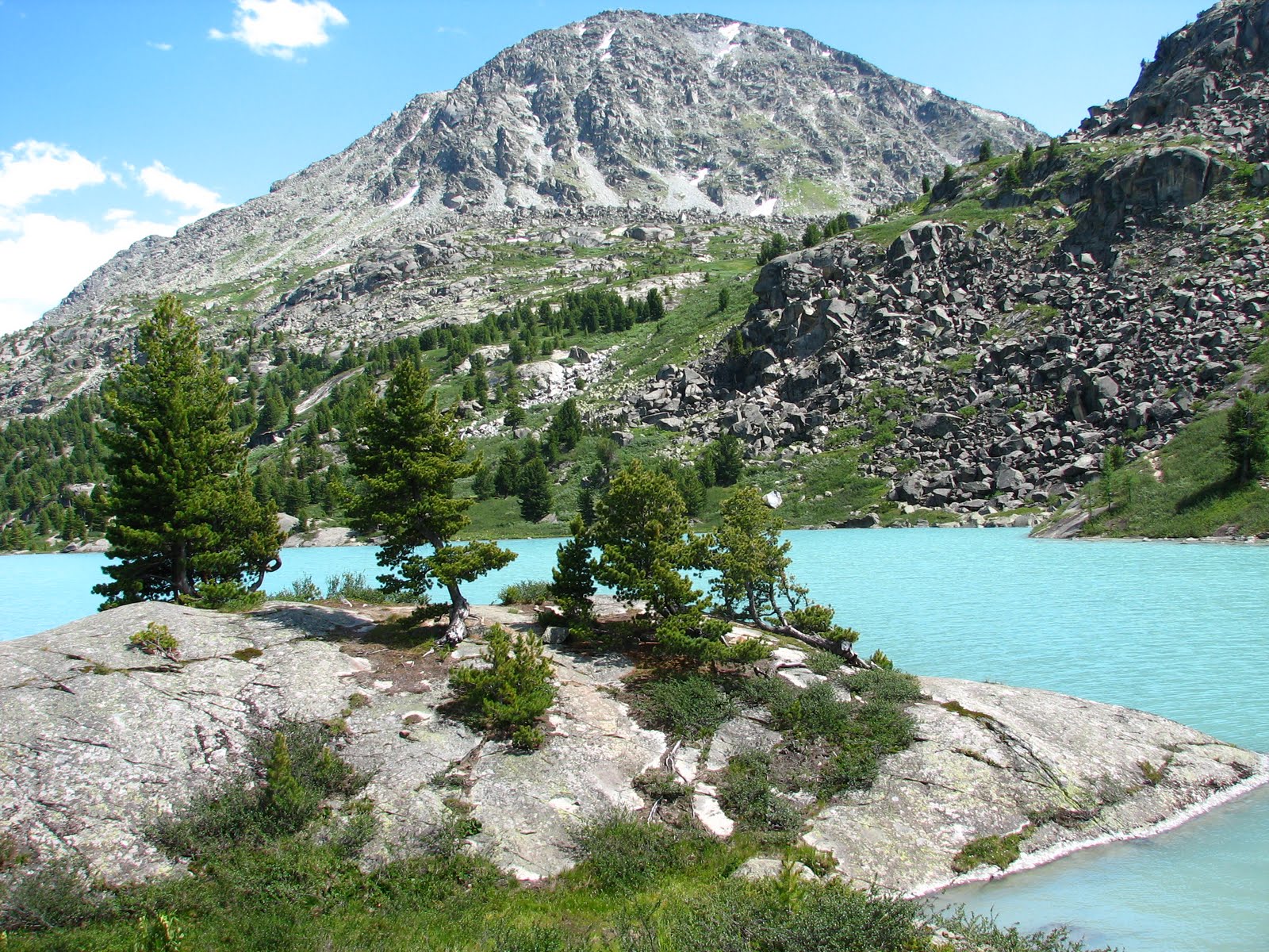 Водопад Дарашколь, горный Алтай