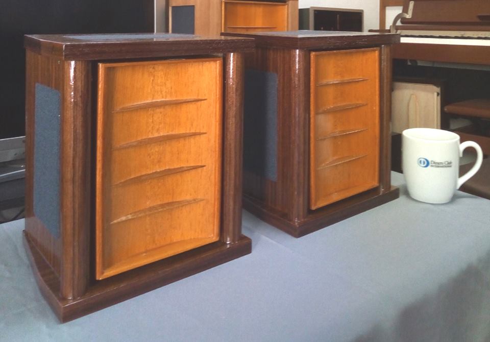 18341796_1444573305563925_7853