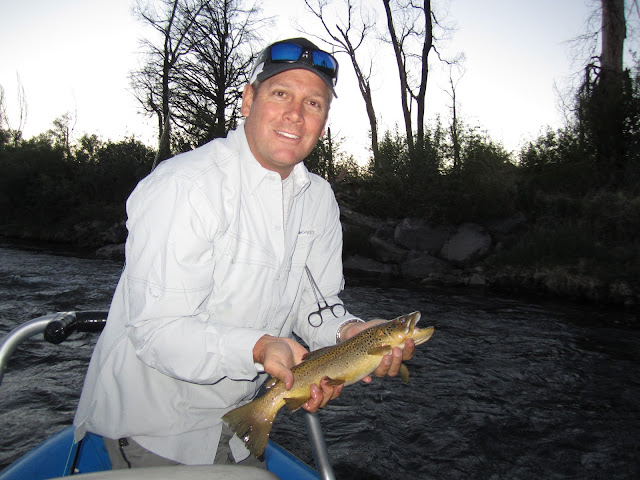 Dan+with+a+Roaring+Fork+river+brown+trout.JPG