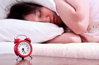 4 Manfaat Tidur Tanpa Bantal Bagi Kesehatan