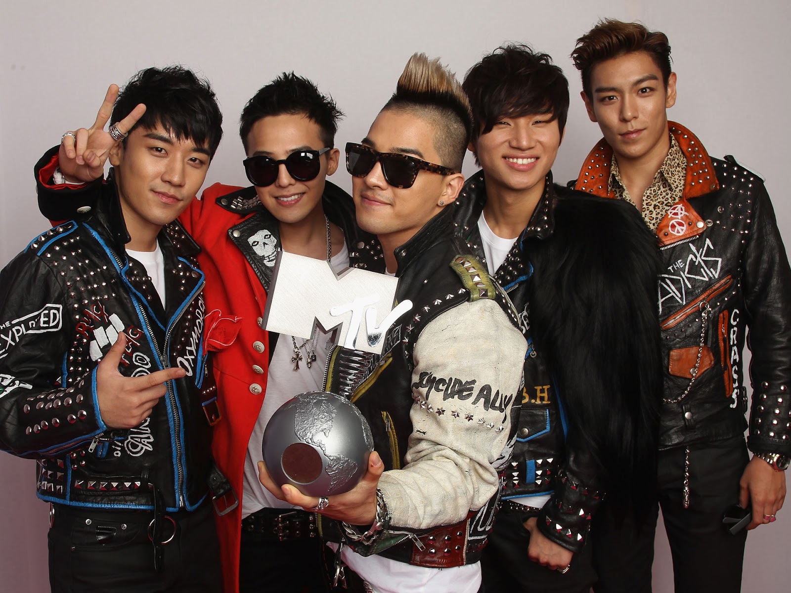 BIGBANG 9-Year Debut Anniversary 08.19.2006