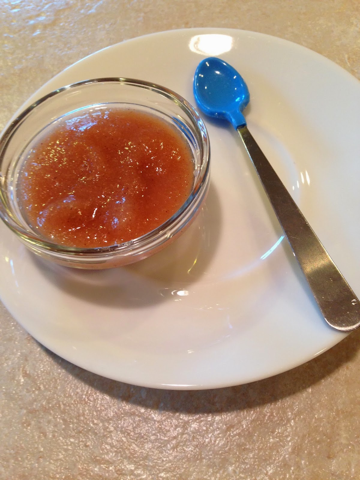 A Desire to Inspire Blending Baby Foods (or how to make homemade apple