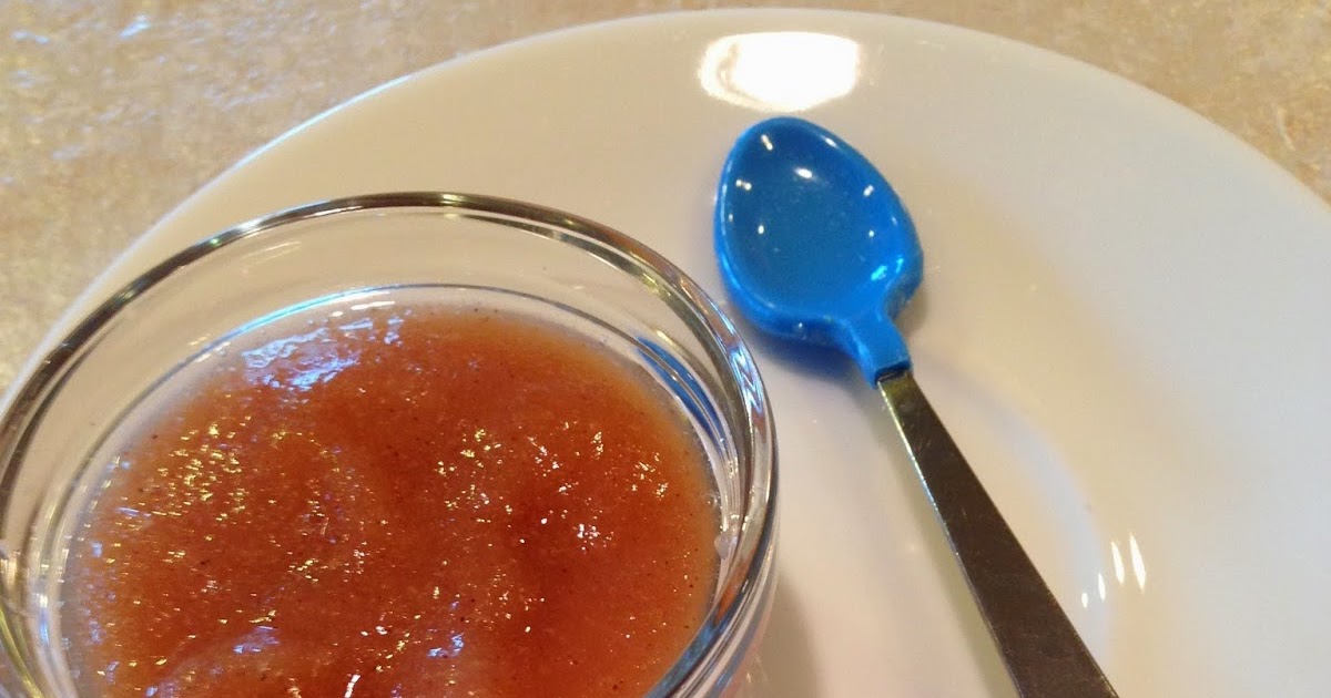 A Desire to Inspire Blending Baby Foods (or how to make homemade apple