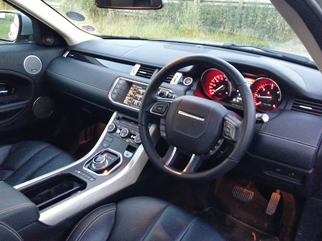 Range Rover Evoque interior