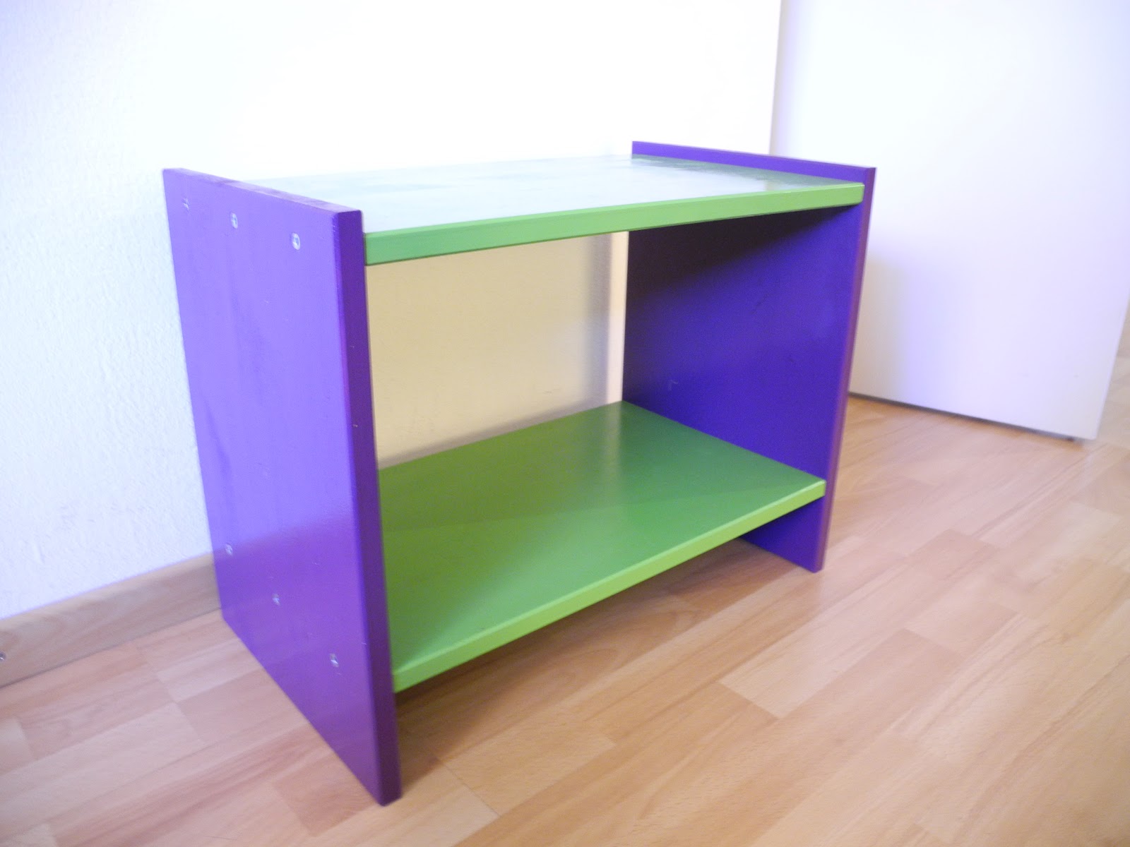 Ace the adventure: ikea vrijdag: rast nightstand