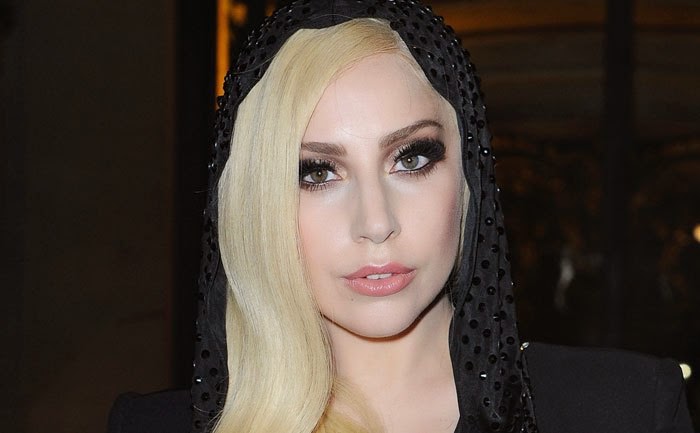 LADY GAGA