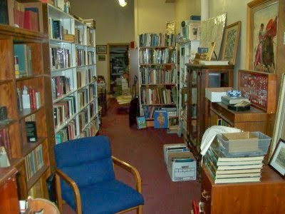 Art, Signed and Bibliophile Area
