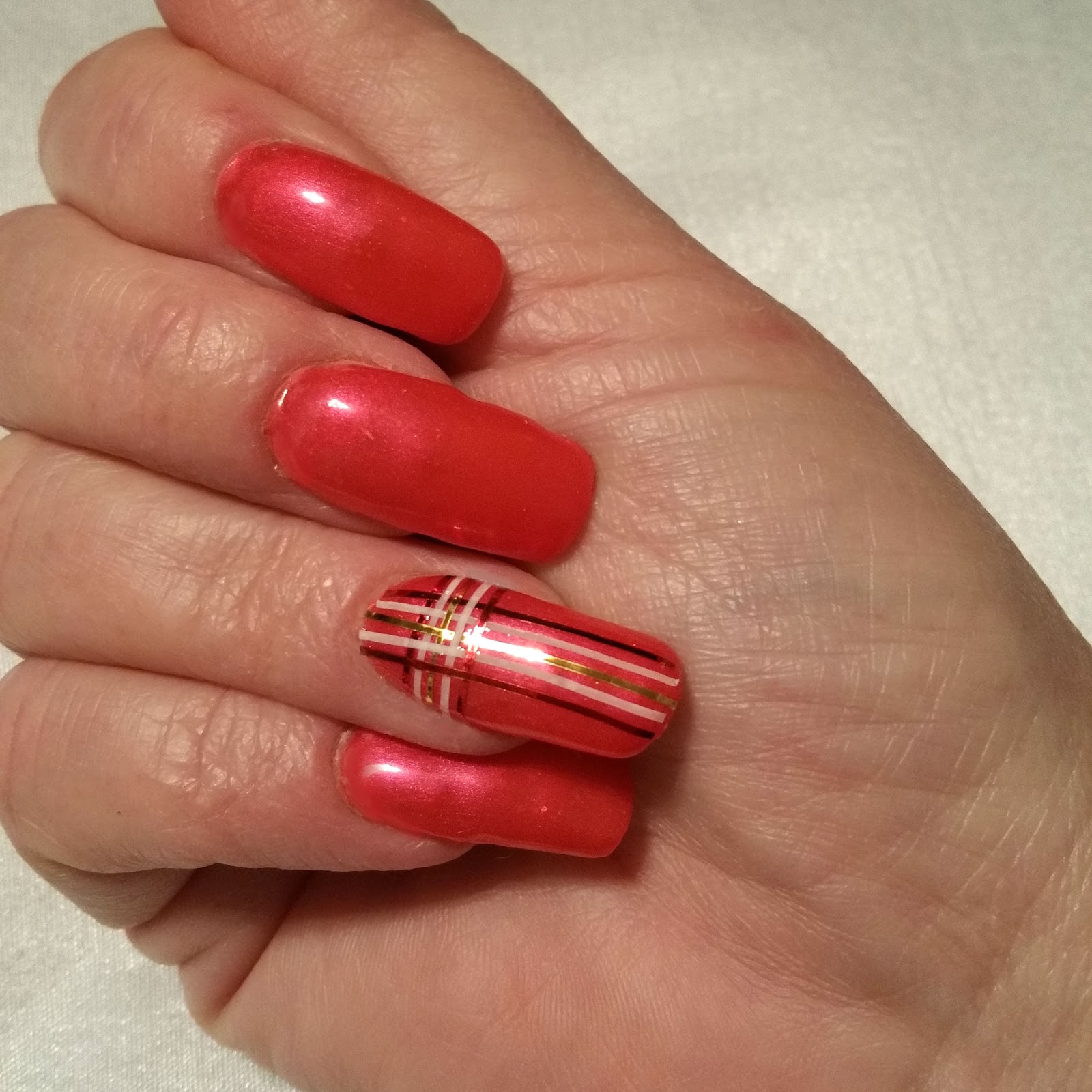 Nailways IDEAS FOR CHRISTMAS ACCENT NAILS