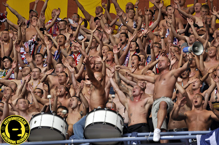 Le mouvement en pologne - Page 3 10
