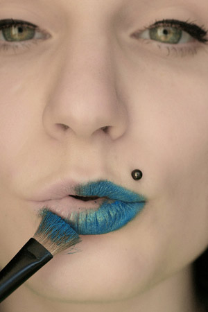 piercing_madonna.jpg