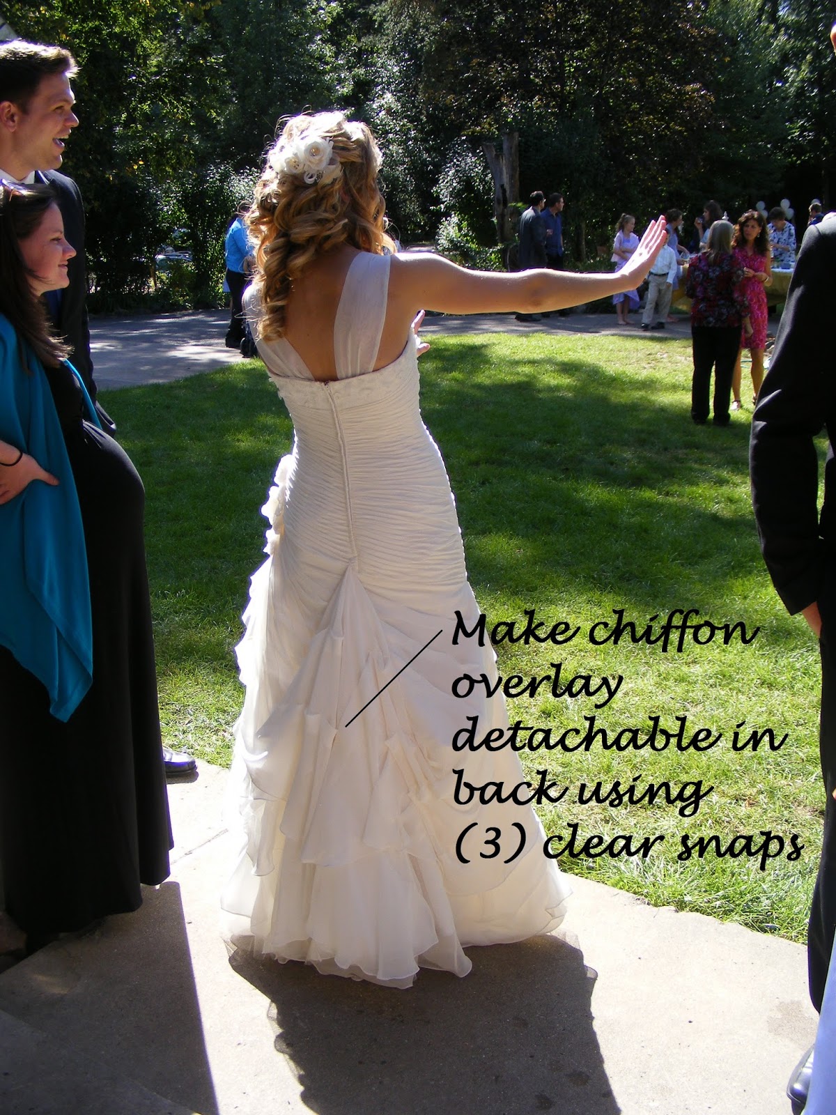 bustle chiffon wedding dress