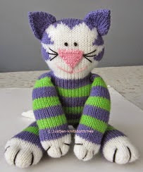 http://translate.googleusercontent.com/translate_c?depth=1&hl=es&rurl=translate.google.es&sl=en&tl=es&u=http://justjen-knitsandstitches.blogspot.com.es/2012/04/share-kitty.html&usg=ALkJrhhFErzMjY9fBkqcZAorL3B-ugRumA