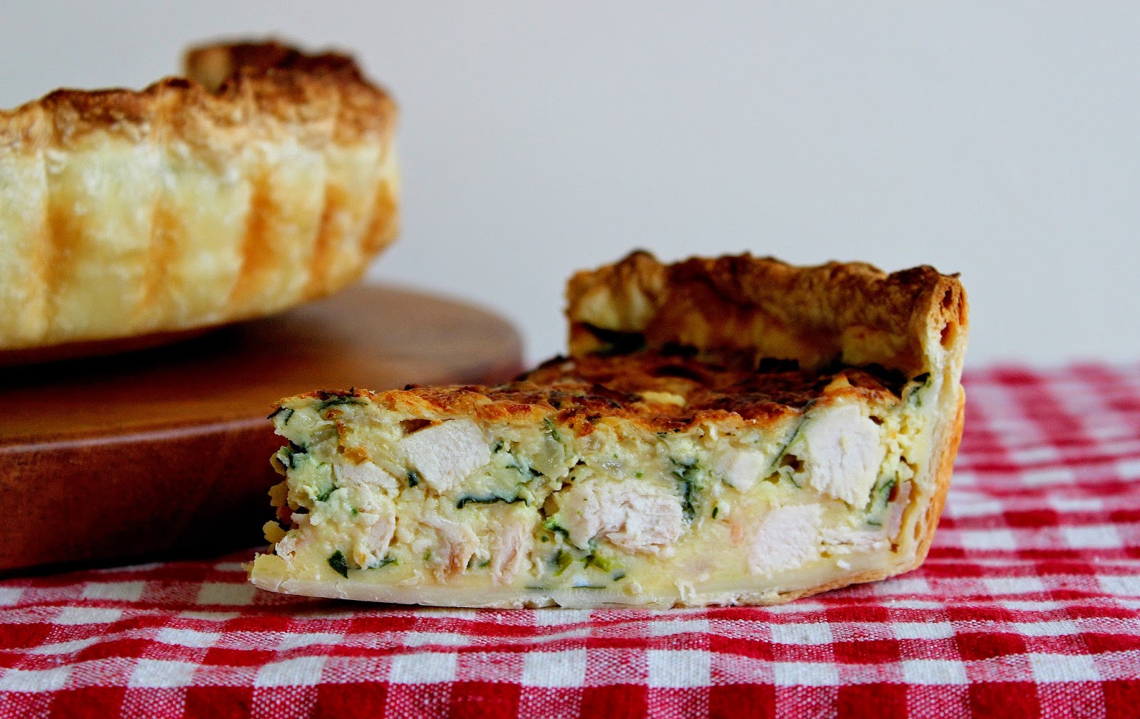 PicNic Chicken, Bacon, and Spinach Quiche