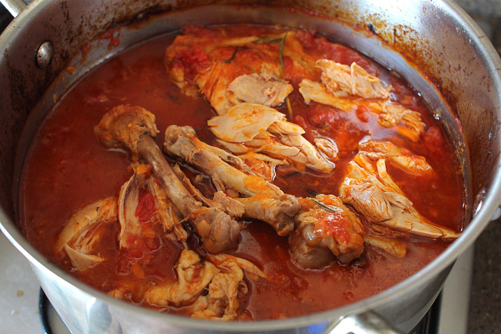 Food Endeavours of the Blue Apocalypse Chicken Ragu Braised Chicken