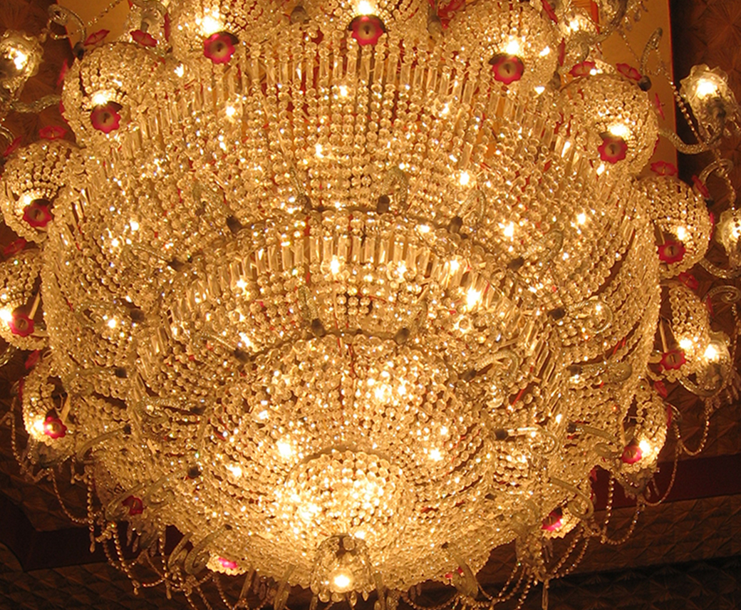 http://4.bp.blogspot.com/-Li5Hw3MOgLE/UIBrRDJp6nI/AAAAAAAABSg/c59txN_CoFU/s1600/maddox-square-durga-puja-lighting-2011-kolkata.jpg