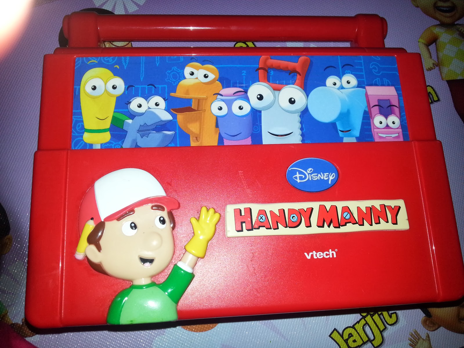 MYBUNDLETOYS2 VTECH Learning Handy Manny Laptop (SOLD)