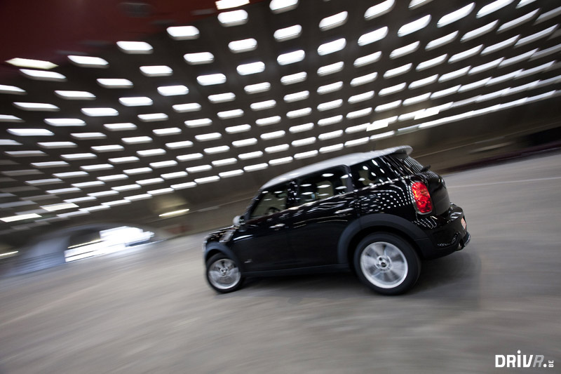 Mini Countryman Motoring Cooper S All4 Vs Nissan First The Shot Above Is One Of Best Mini Countryman Photo I Ve Encountered With So Far Taken By Ken Divjak Drivr Magazine Belgium