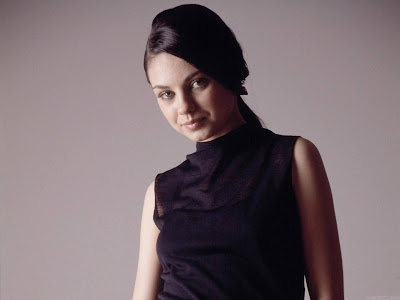 Mila Kunis Wallpaper Mila Kunis Beautiful Hollywood Actress Latest Wallpaper