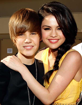 Click on the Image for Larger View disney_star_selena_gomez_and_justin_bieber_FilmyFun.blogspot.com