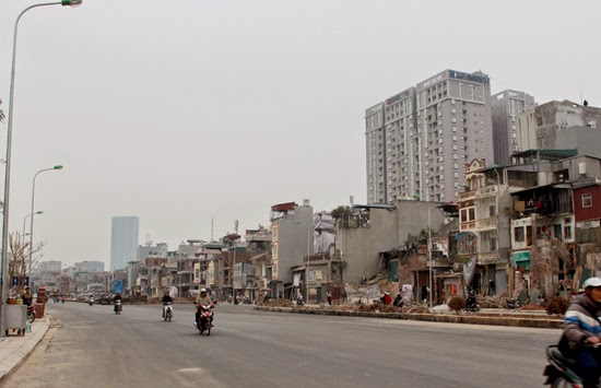 Thu hồi hàng loạt thửa đất “dị dạng” trên tuyến Hoàng Cầu-Ô Chợ Dừa Thu hồi hàng loạt thửa đất “dị dạng” trên tuyến Hoàng Cầu-Ô Chợ Dừa