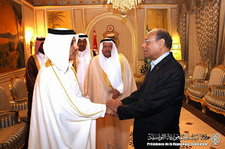 وطني المرزوقي يلتقي وزير المالية القطري ووديعة بقيمة مليون$ 1.jpg