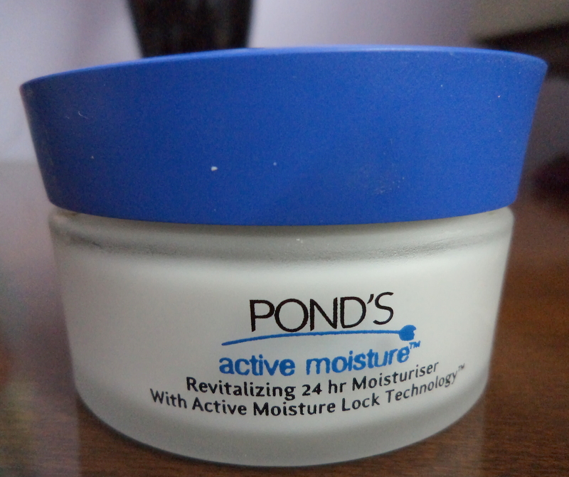 Blush and the Blog Pond's Active Moisture Moisturizer Review