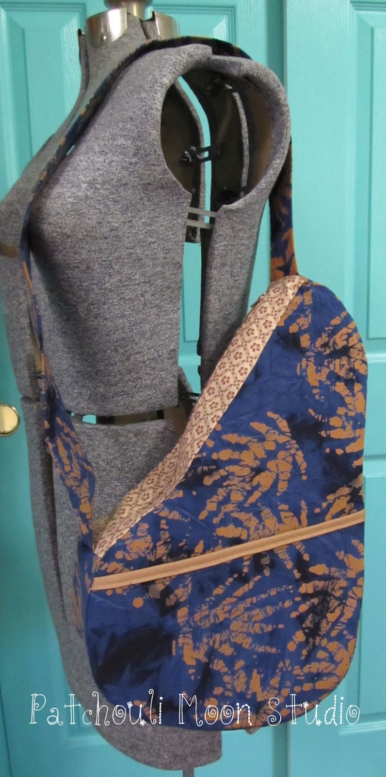 Patchouli Moon Studio Ergonomic Bag