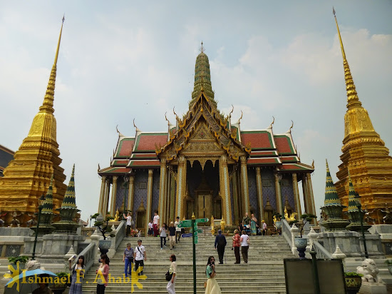 Temple of the Emerald Buddha in Bangkok Grand Palace