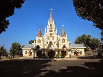 Katedral Larantuka