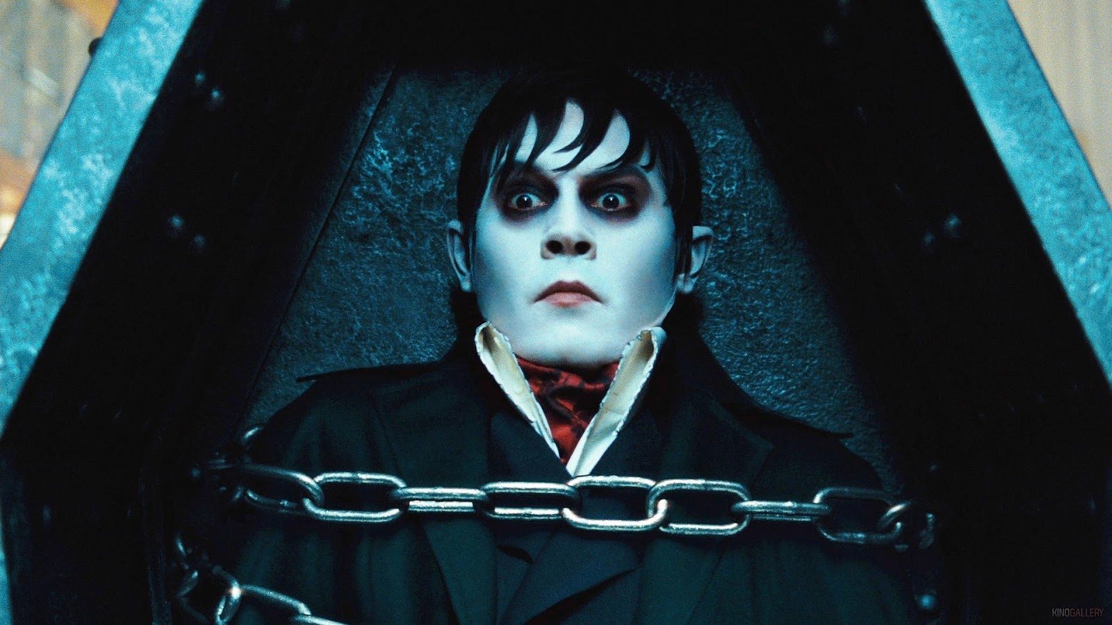 http://4.bp.blogspot.com/-LmXOP73dEVc/UFoW5_y34pI/AAAAAAAAFQw/4wIaZtkgUkA/s1600/johnny-depp-dark-shadows-movie-image-1.jpeg