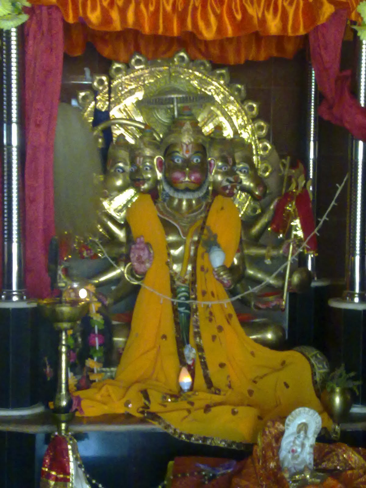 http://4.bp.blogspot.com/-LmshsLORSc8/Td6KRxsK4DI/AAAAAAAAADQ/PTYsGwM19IM/s1600/Picture+194.jpg