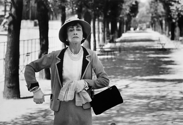 This is What Gabrielle Coco Chanel Looked Like  in 1962 