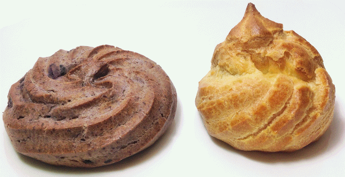 Flat Blueberry Pate a Choux versus Puffy Traditional Pate a Choux Flat Blueberry Pate a Choux versus Puffy Traditional Pate a Choux