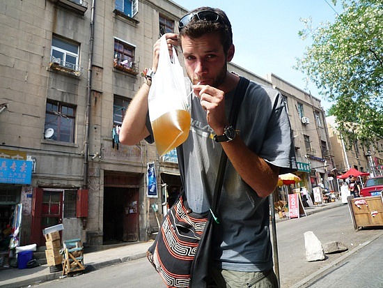Justin S Brew Review Chinese Beer Bags How Do You Drink Beer From A Bag One Sip At Time Photo Courtesy Of Http Www Travelpod Travel Blog Entries Brabzzz 2 1274923893 Tpod Html
