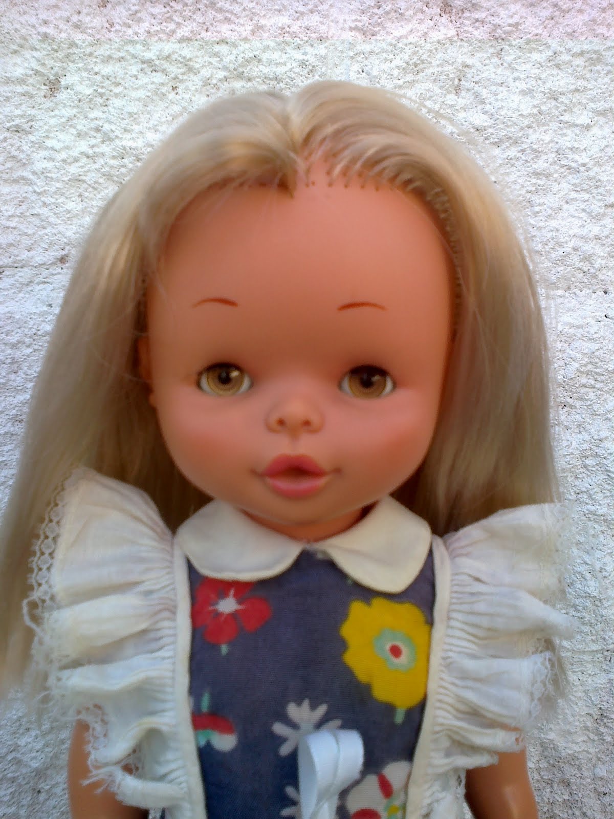 muñeca greta de famosa