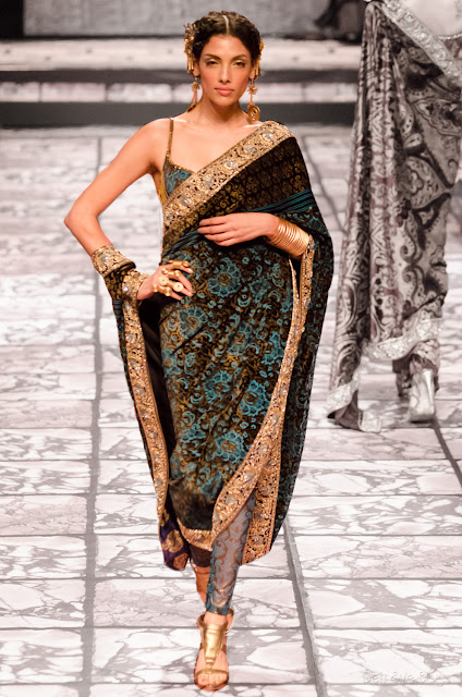 Suneet Varma Couture India Bridal Fashion Week 2013 The Golden Bracelet Indrani Dasgupta
