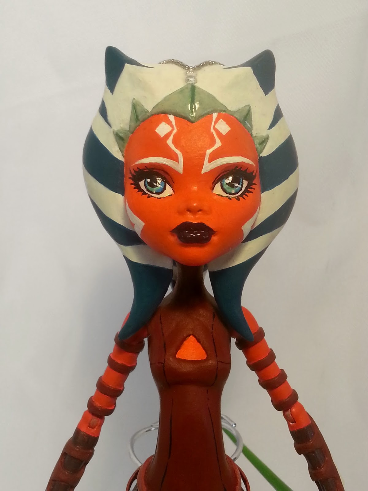 Mike's Custom Toys Ahsoka Tano 12 inch figure