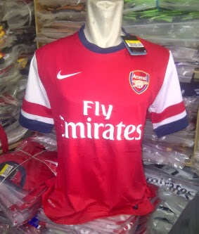Jual Kaos Bola Jersey Jersey Bola Arsenal Home 2013 jual kaos bola jersey jersey bola arsenal home 2013