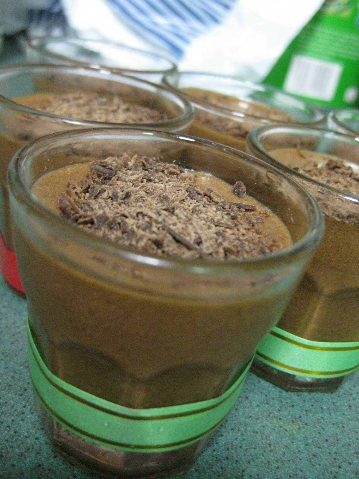 chocolate mousse cups